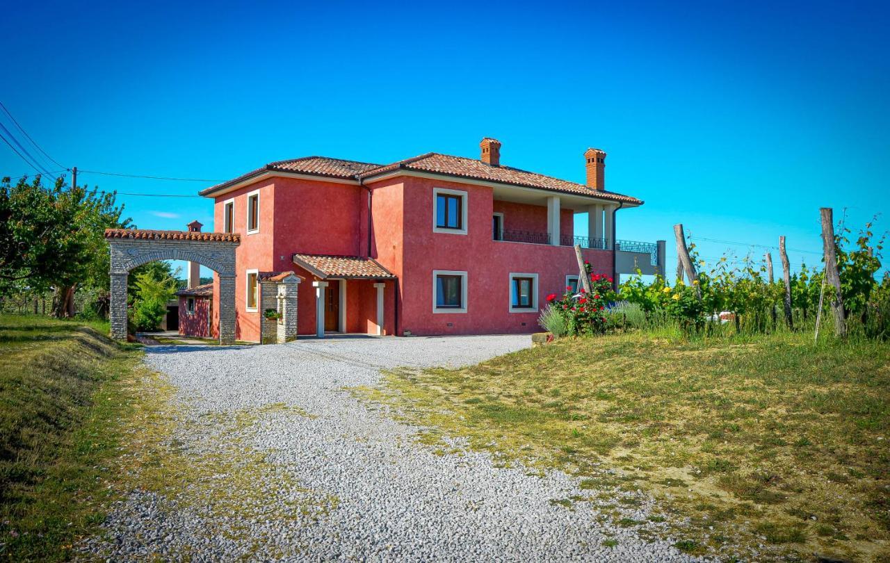 Wine & Apartment Vinales Koper Exterior photo
