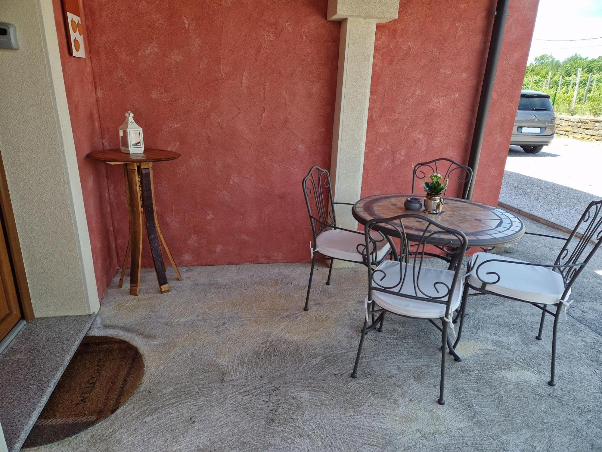 Wine & Apartment Vinales Koper Exterior photo