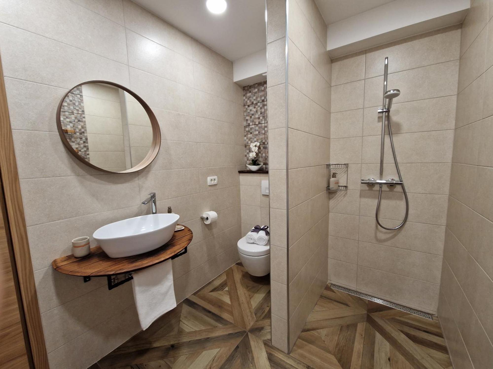 Wine & Apartment Vinales Koper Exterior photo